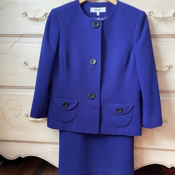 Jones Studio Jackets & Blazers - Jones Studio 2 piece purple suit size 8